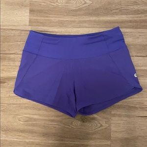 Lululemon run times short